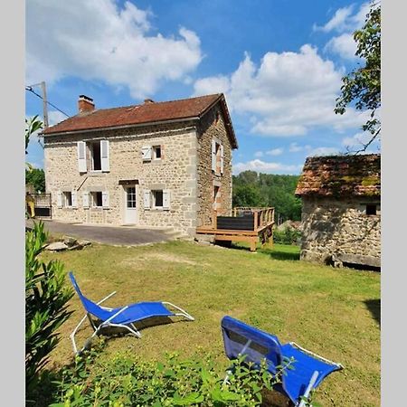Gite Les Hauts De Villemaloux Dontreix Exterior foto