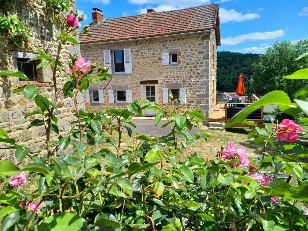 Gite Les Hauts De Villemaloux Dontreix Exterior foto